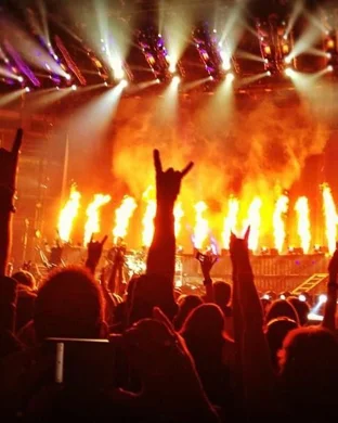 Helloween Inglewood