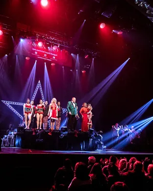 A Magical Cirque Christmas Inglewood