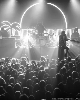 The Neighbourhood Inglewood