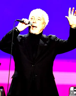 Tom Jones Los Angeles